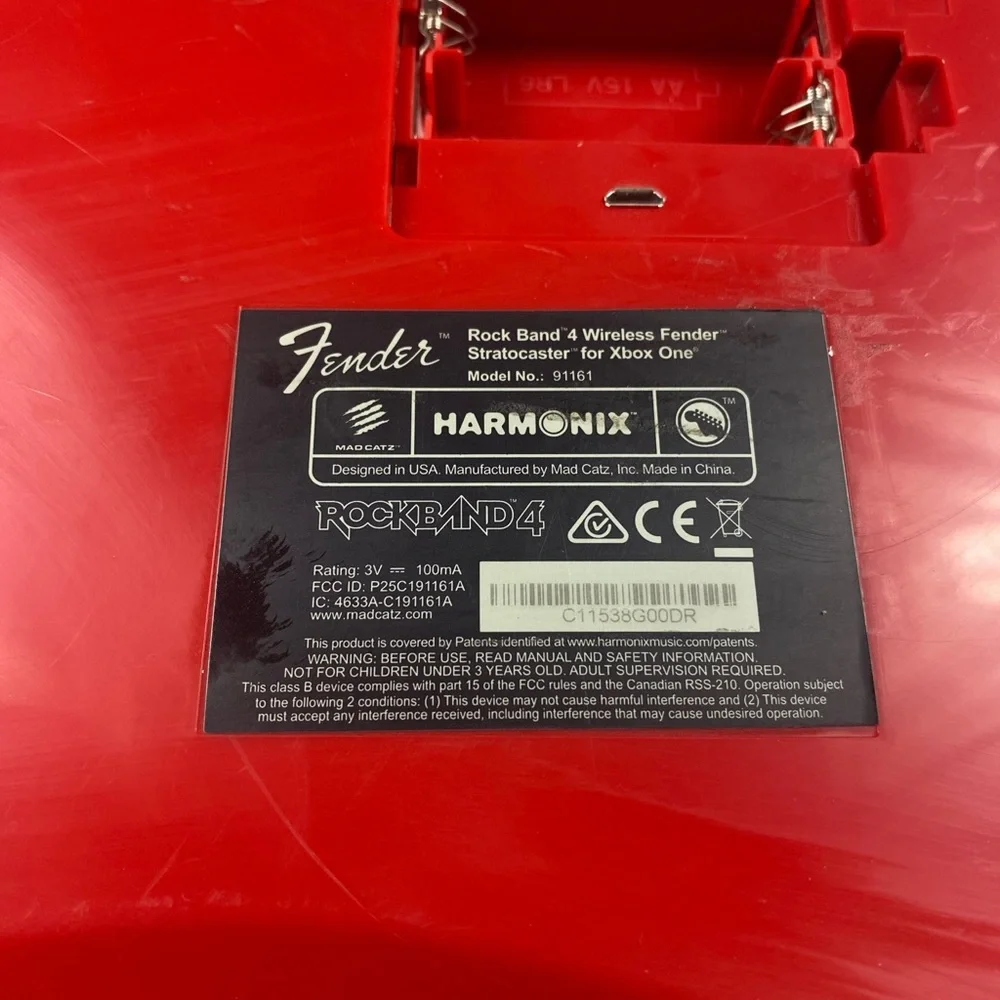 Rock Band 4 Fender Stratocaster Harmonix 91161 Red Guitar Xbox One With Strap